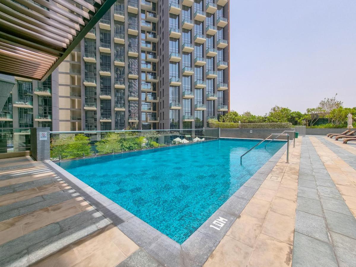 Eden'S Homes & Villas - Millennium Atria Residences Дубай Екстер'єр фото