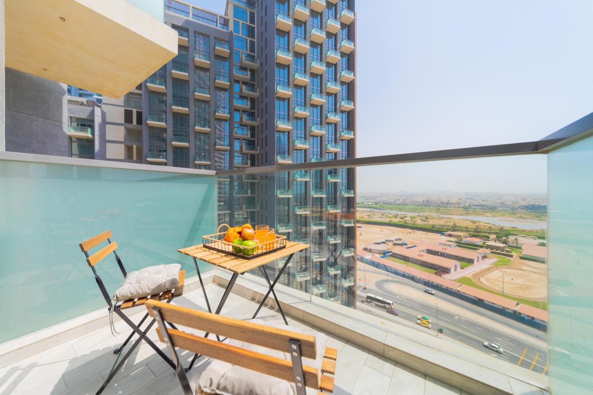 Eden'S Homes & Villas - Millennium Atria Residences Дубай Екстер'єр фото